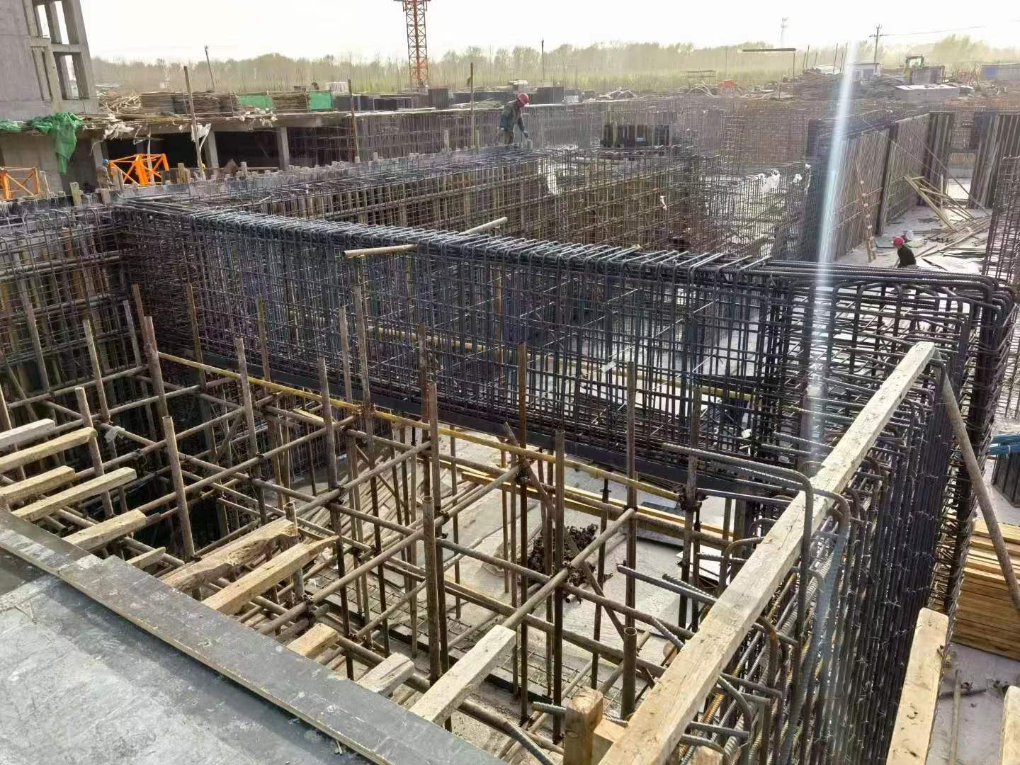 大厂建筑基础筏板施工时混凝土有哪些常见问题?